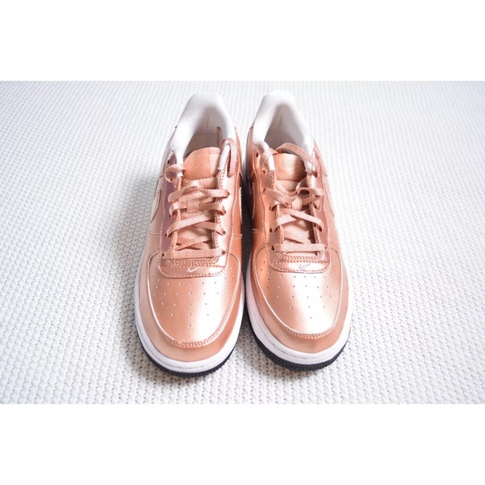 Air Force 1 Rose Gold Metallic Size 7y women’s 8.5 - Picture 3 of 7